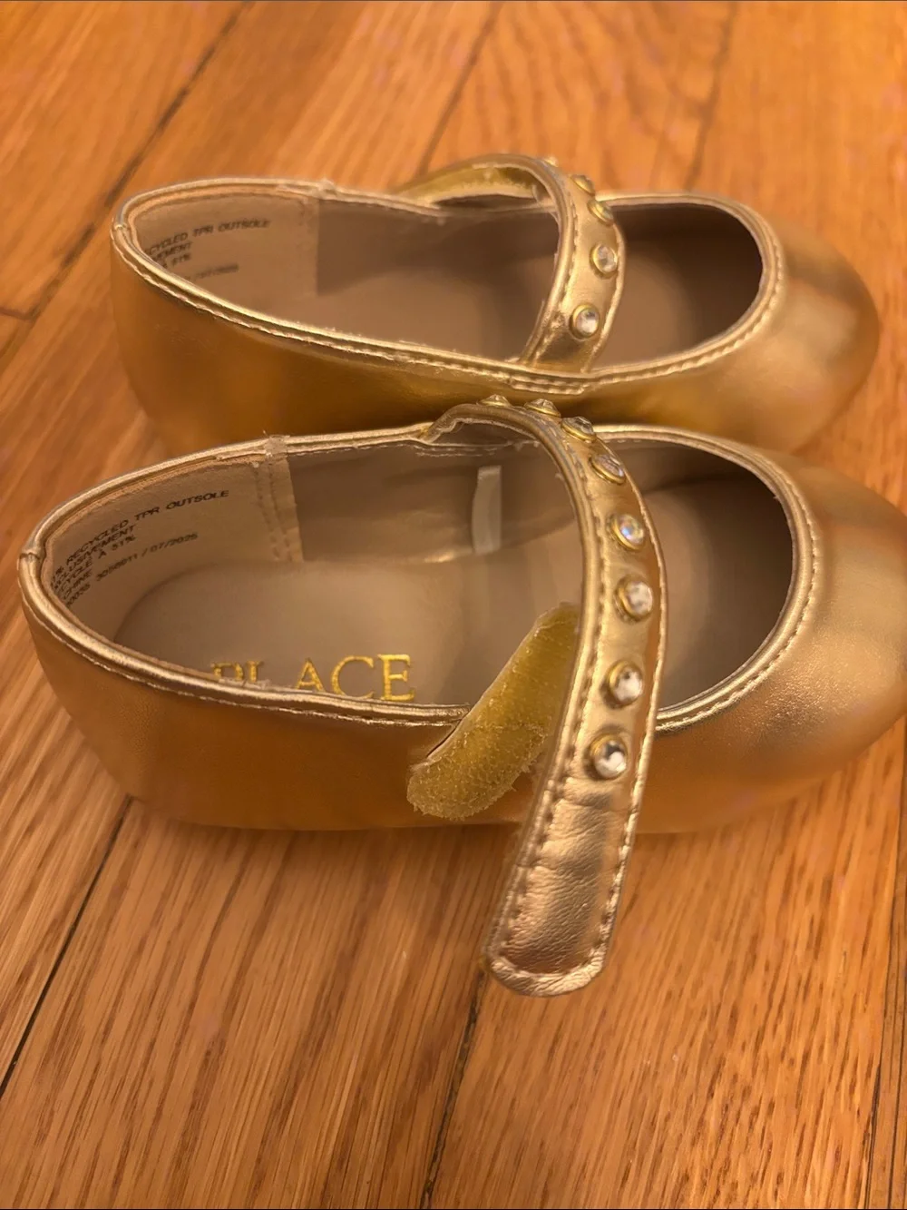 4T Metallic Gold Rhinestone Ballet Flats